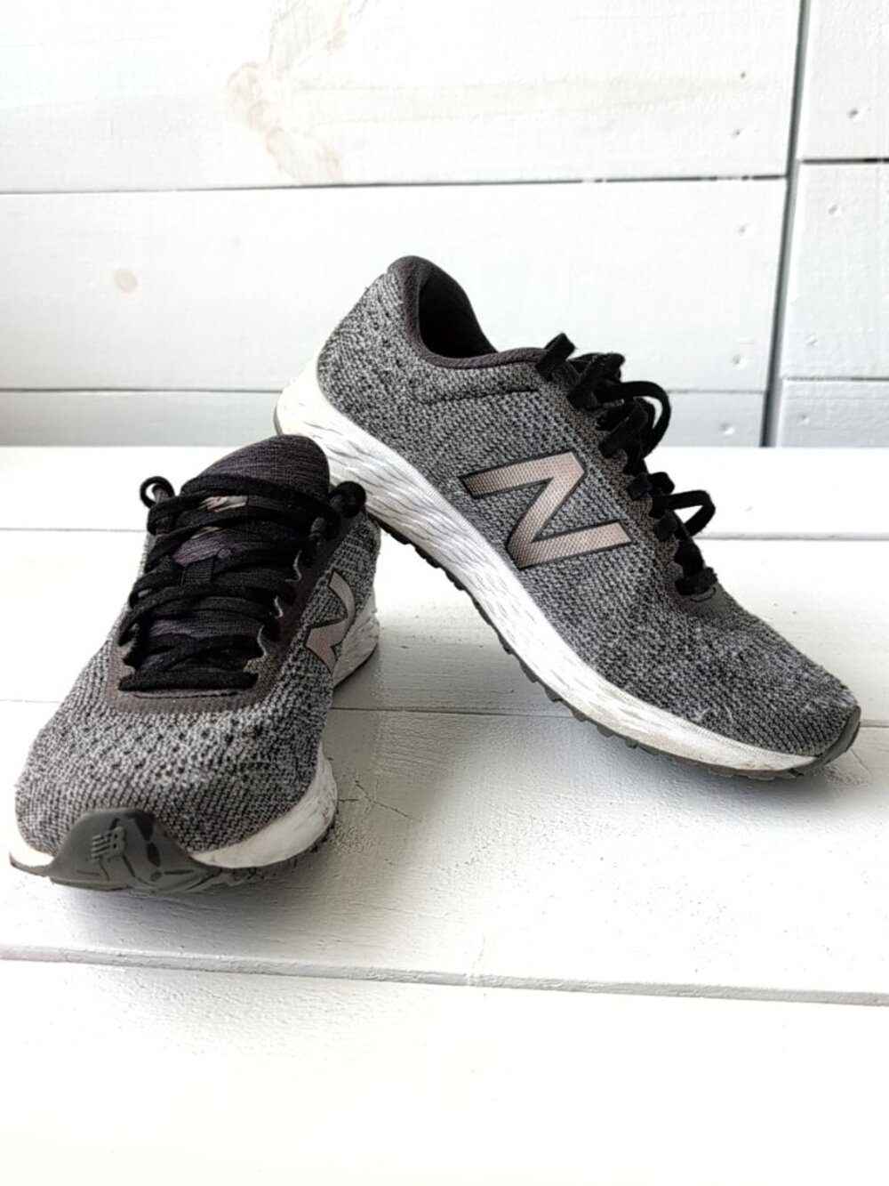 New Balance Fresh Foam Arishi Gray Women's Sneakers Size 7.5